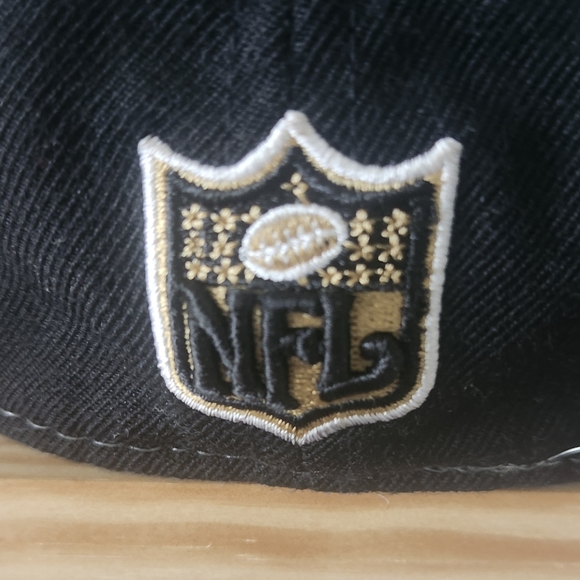 New Orleans Saints fitted 7 1/8 - Picture 5 of 5